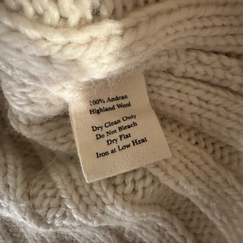 James Street Co. Faye Andean Highland Wool Cream/Ivory Crew Neck Sweater Size M - Picture 4 of 4
